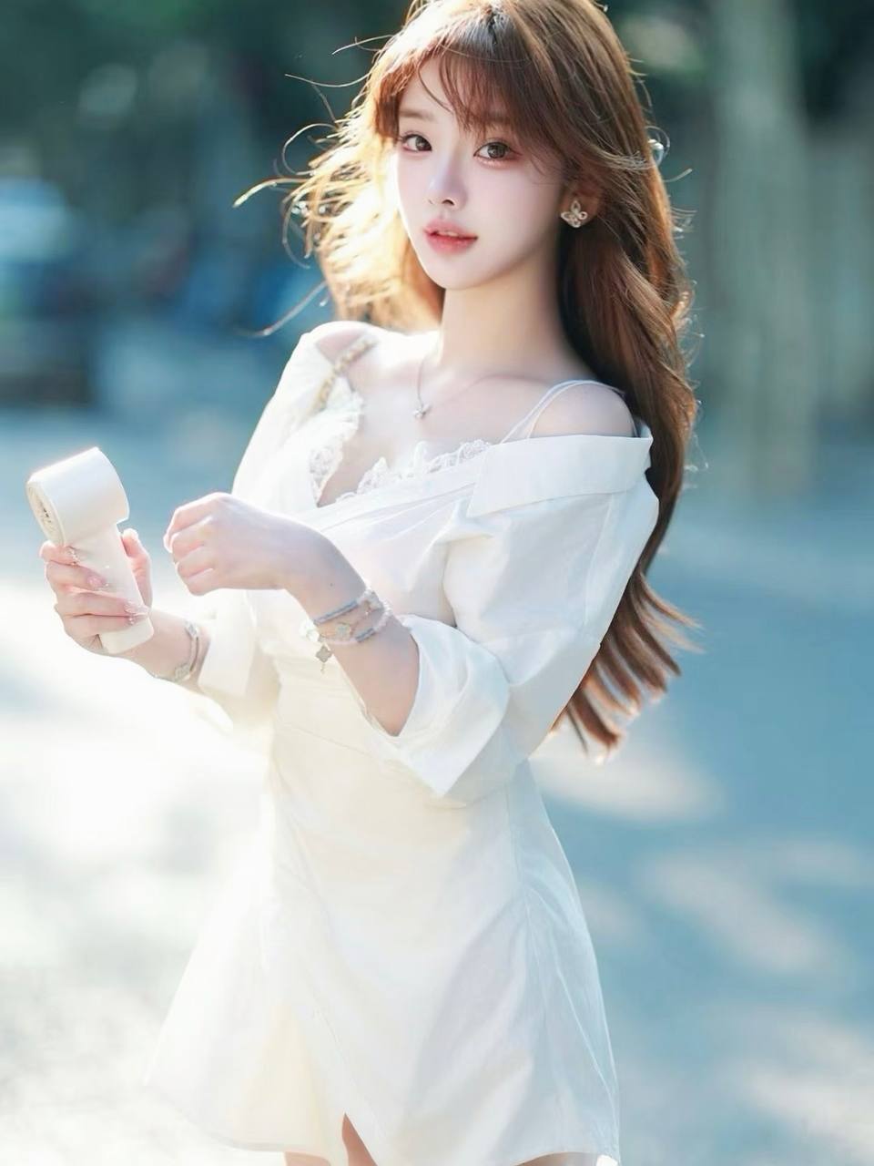 月光和华伦天奴